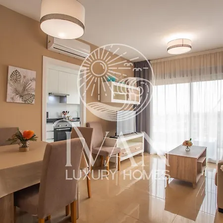 Casa Nova Ivan Luxury Homes 2ªplta Sur 1ªlinea Daire